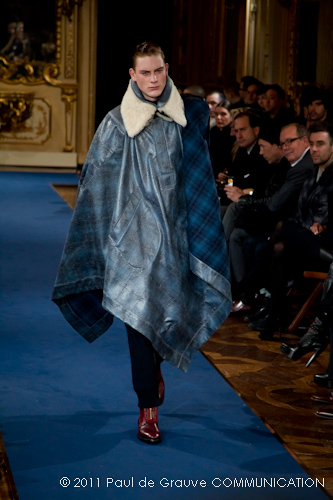 A McQueen F/W 2012 MAN - Milano A McQueen F/W 2012 MAN - Milano