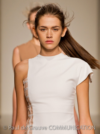 BeeQUEEN P/E 2012 BeeQUEEN P/E 2012