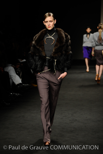 BRIONI DONNA - COLLEZIONE F/W 2012 BRIONI DONNA - COLLEZIONE F/W 2012