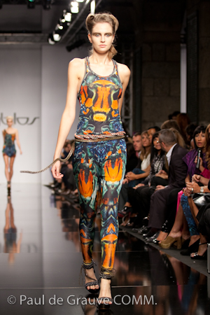 byblos-ss2011-0730 byblos-ss2011-0730