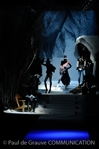 DSQUARED FALL/WINTER 2011-12 DSQUARED FALL/WINTER 2011-12