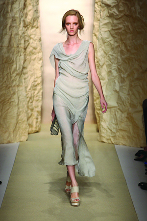 donna-karan-ss2011-24 donna-karan-ss2011-24