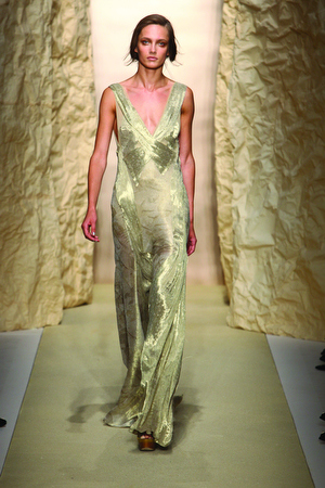 donna-karan-ss2011-39 donna-karan-ss2011-39