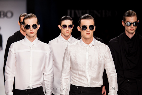 Jiwenbo - Spring Summer 2014 ph: D. Munegato / PdG Communication Jiwenbo - Spring Summer 2014 ph: D. Munegato / PdG Communication