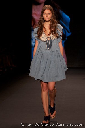 vivienne-tam-ss2011-10 vivienne-tam-ss2011-10