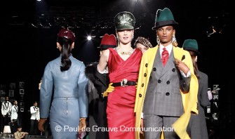 In passerella le dame mascoline della collezione autunno inverno 2013-14 di Dsquared² (VIDEO)