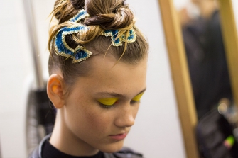 BEAUTY TALK: Backstage at I’m Isola Marras S/S 2016 Fashion Show
